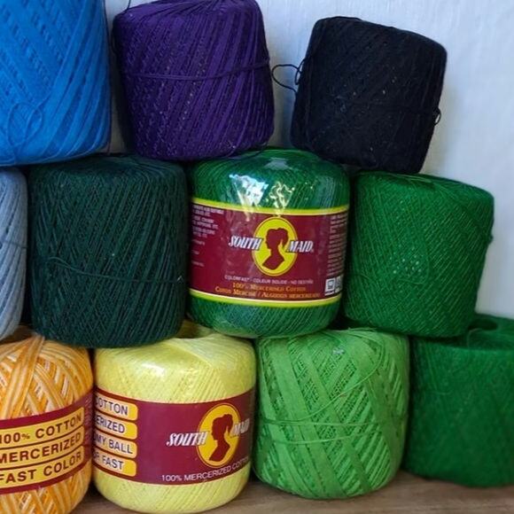 Assorted Colored Crochet Thread Lot - Picture 5 of 5